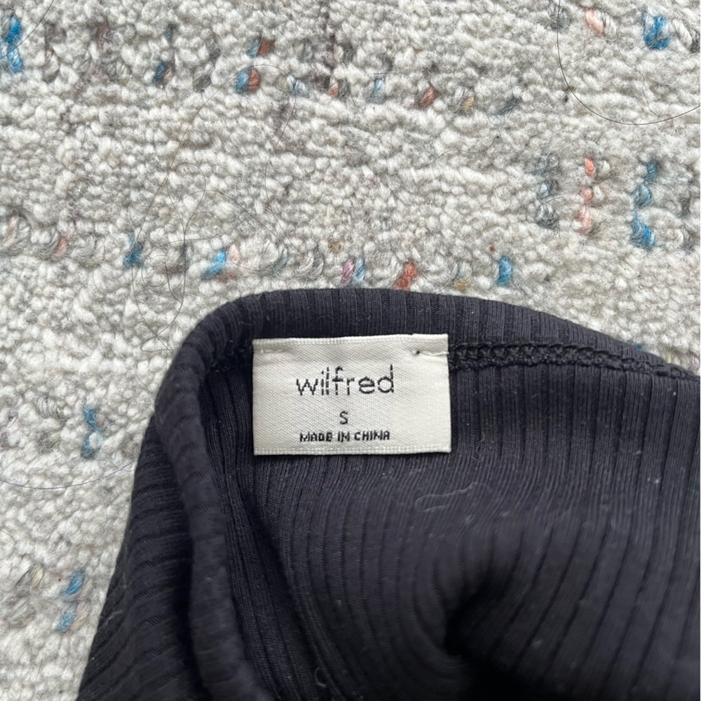 Black Ribbed Crop Top Ruched Knot - Picture 4 of 4